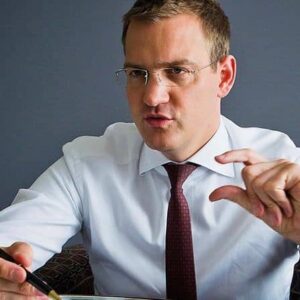 Foto 1 Lagardere vinde si media din Romania - Facebook / Daniel Křetínský