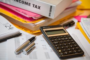 calculator venituri taxe calcule salarii impozit pixabay.com