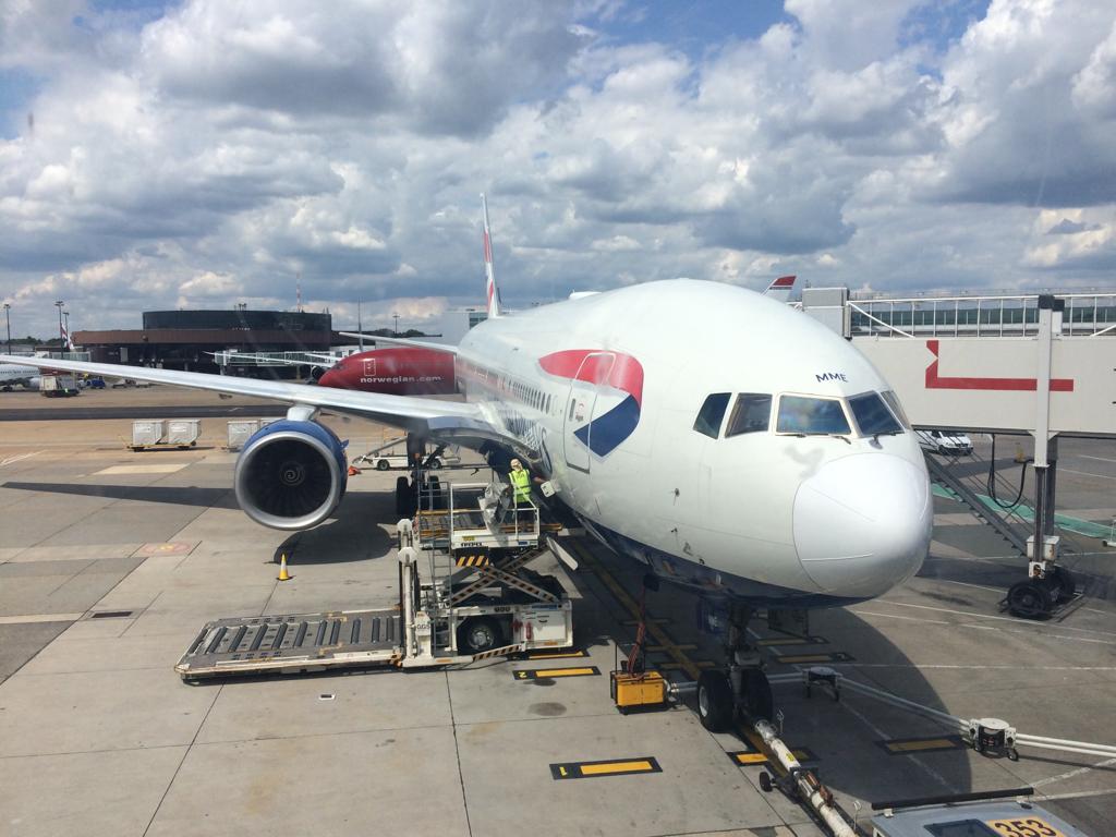 avion, boeing 777 200