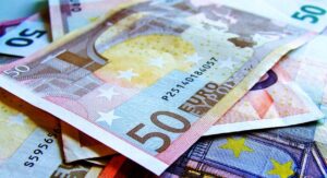 euro-bani-europa