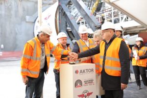 20240305 AKTOR start TBM Racos foto button push
