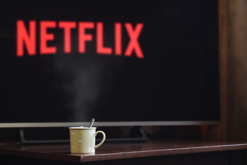 netflix pe un televizor