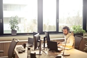 Servicii pexels.com