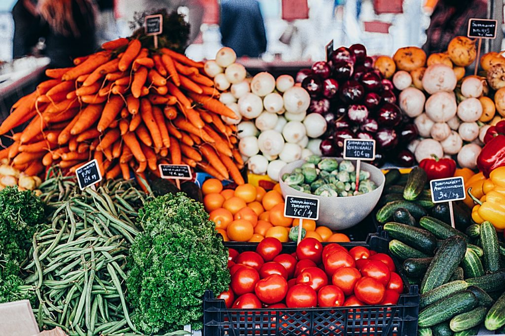supermarket pexels-daria-shevtsova