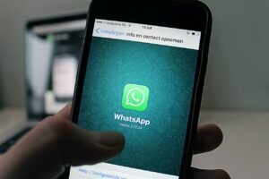 whatsapp telefon pexels