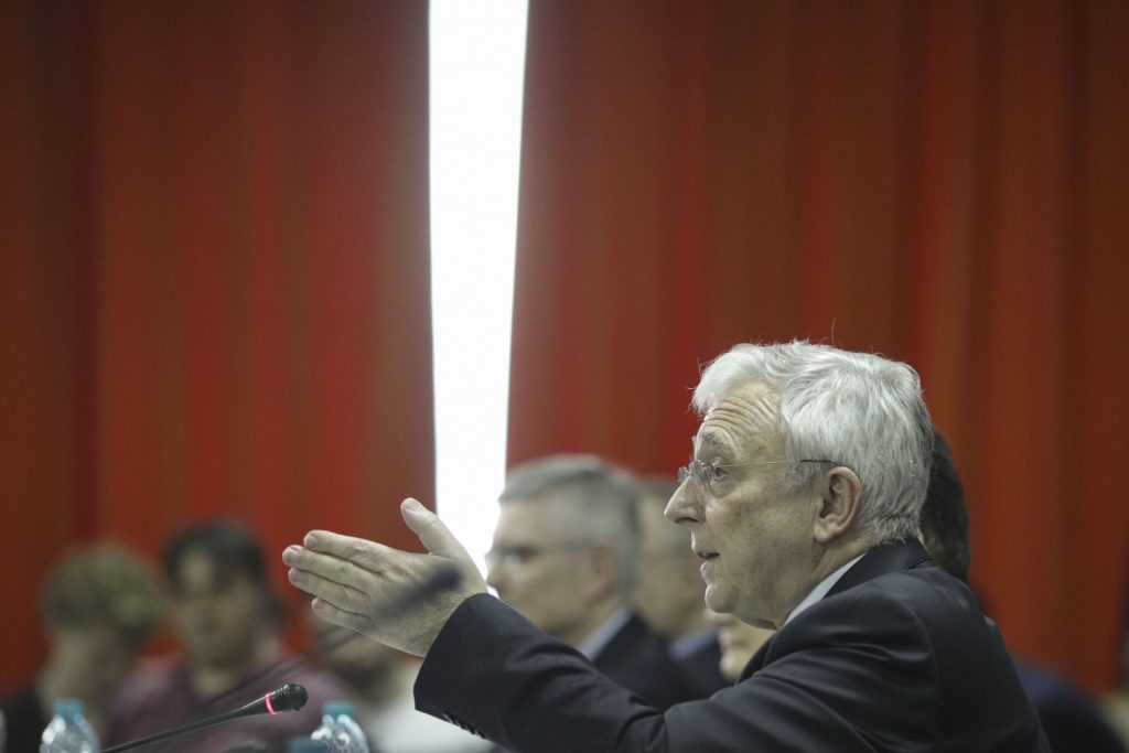 Mugur Isarescu, BNR