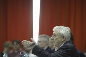 Mugur Isarescu, BNR
