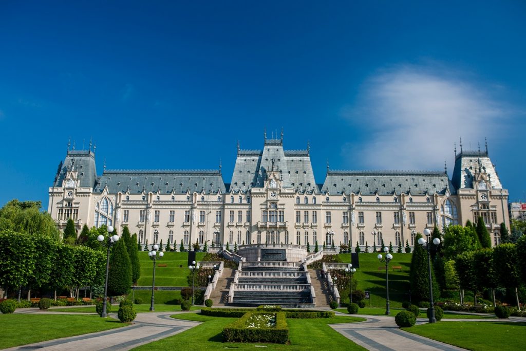 iasi palatul culturii