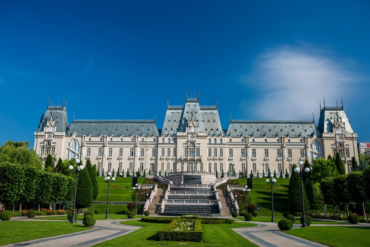 iasi palatul culturii