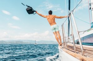 yacht party mare petrecere vacanta concendiu
