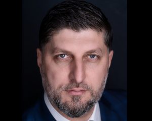 Laurențiu Duică, Avison Young