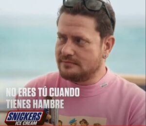 Reclama Snickers