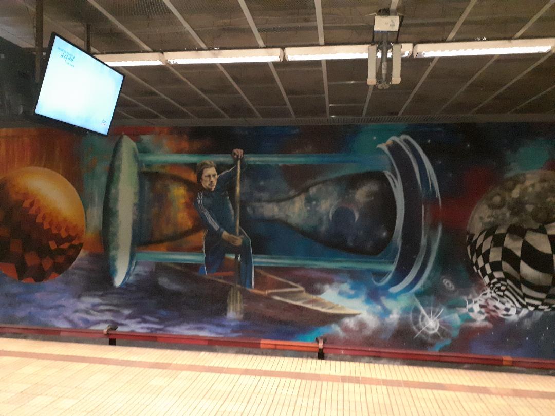 Ivan Patzaichin grafitti în staţia Ştefan Cel Mare