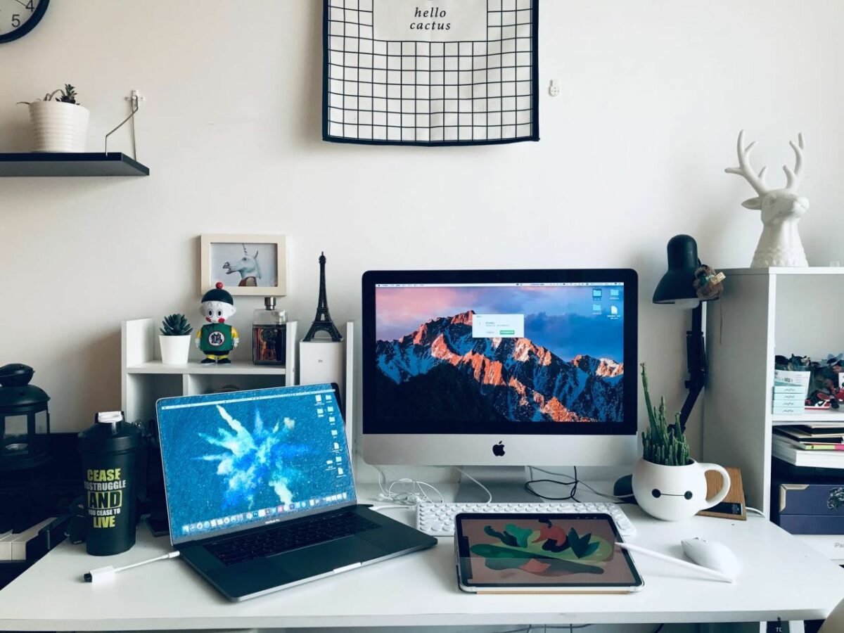 home office, birou, calculator, job remote, munca la distanta