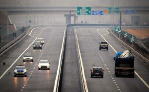 Autostrada Unirii A 8 prelungire desemnare constructori loturi PNRR noi termene 25 și 31 iulie