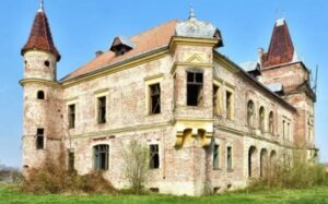 Castel