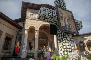 religie, sarbatori religioase, Sfintire cea Mare a apei, Botezul Domnului, Boboteaza, Catedrala Patriarhala, credinciosi