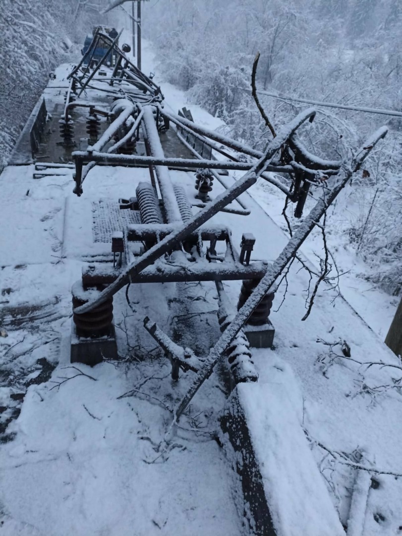 Trenuri blocate CFR Infrastructură