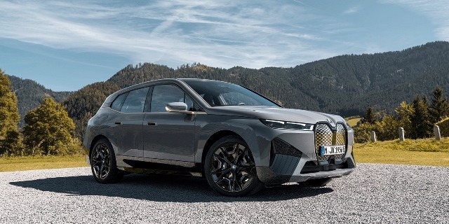 bmw-ix-m60