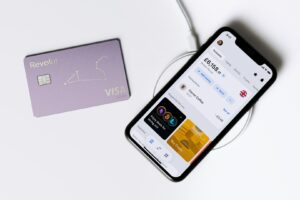 revolut aplicatie transfer