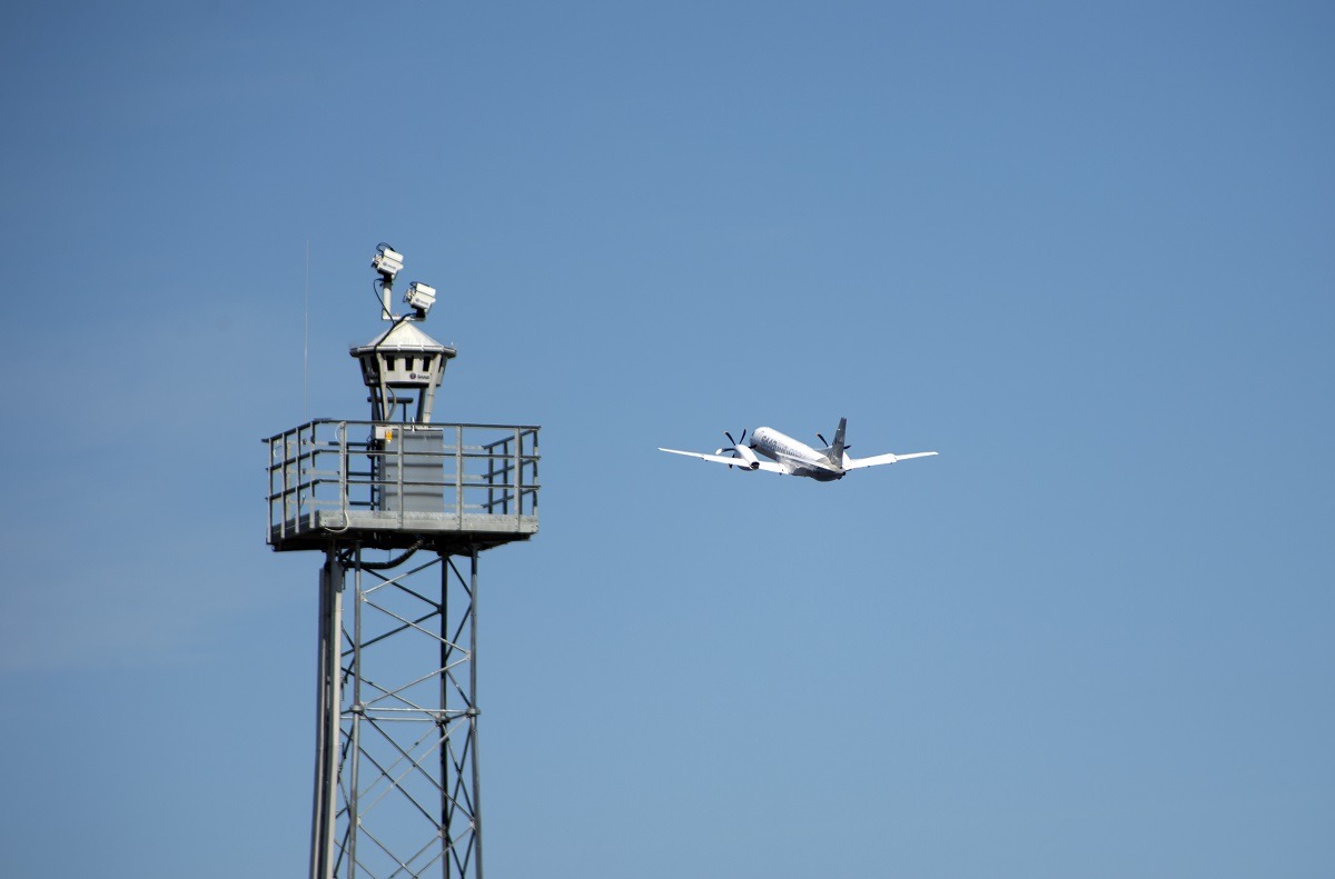 turn control saab aeroport brasov