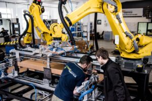 inno robotics, roboti industriali, fabrica