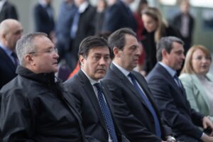 Florin Spataru, Nicolae Ciuca, Bucuresti, ceremonie, semnare acord joint-venture, Uzina Mecanica Bucuresti, UMB, General Dynamics European Land Systems Romania, GDELS Romania