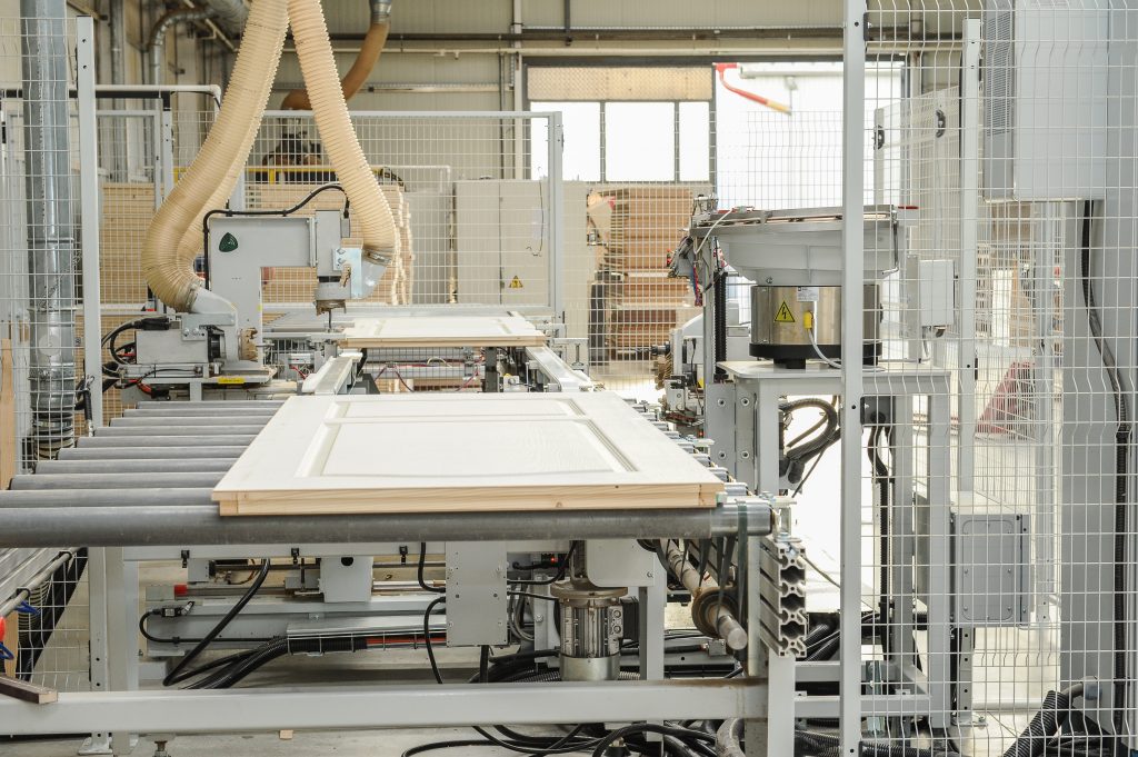 fabrica productie usi Eco Euro Doors
