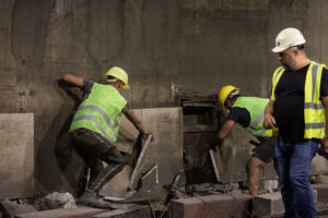 pasaj Unirii, lucrari consolidare, constructii, muncitori