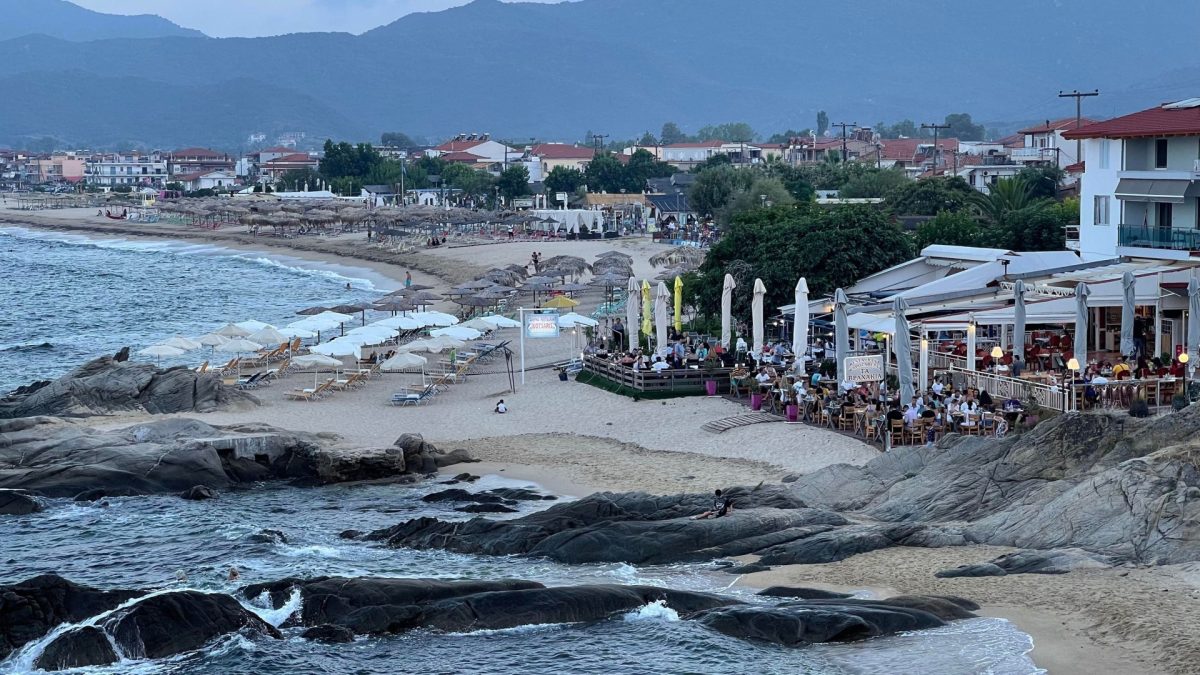 grecia taverna concediu sarti sursa g4media