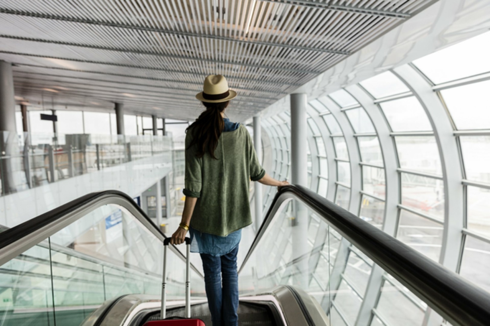 aeroport charles de gaulle, calator, turism, aeroport Paris