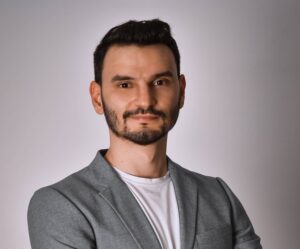 adrian-ispas