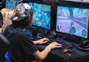 game tester foto