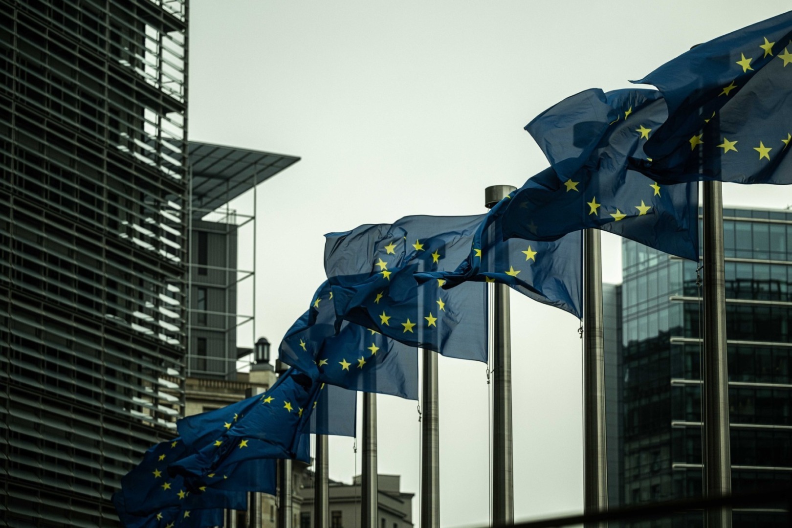 uniunea europeana, UE, comisia europeana, consiliul european, europa, bruxelles, strasbourg, luxemburg, steag, drapel