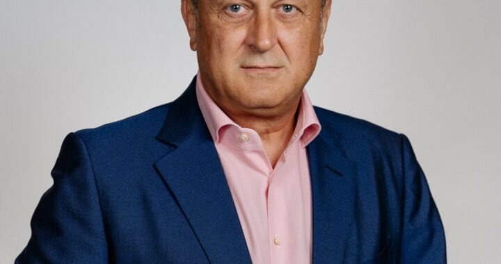 Dan Sucu foto