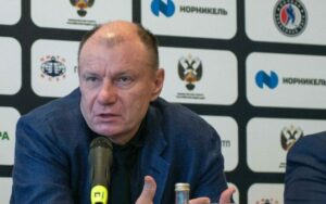 -конференция_Ночной_Хоккейной_Лиги_06-e1657013495881-640x400