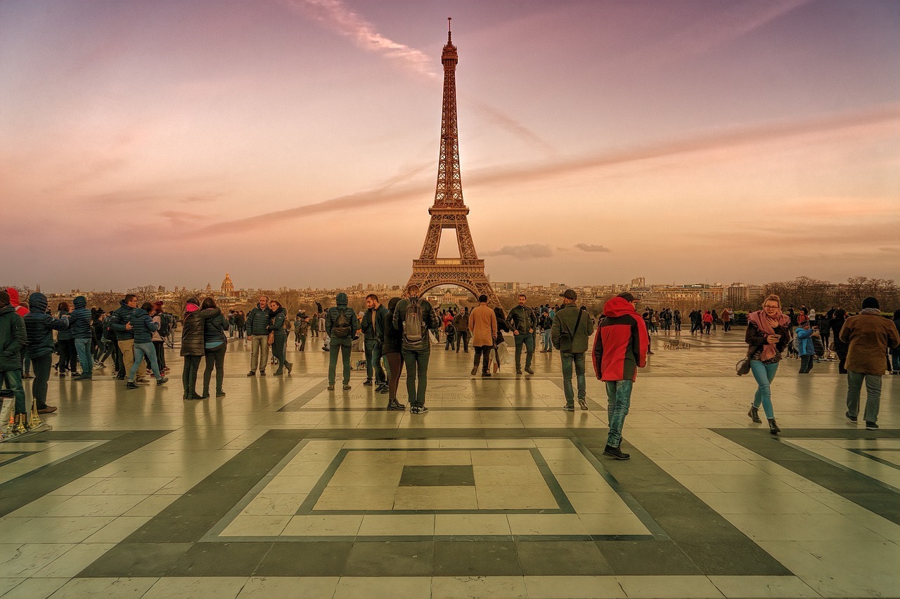 Paris, Franța