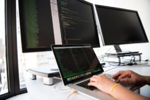 IT, programator, programare, computer, digital, hardware