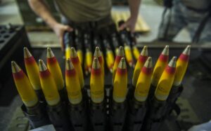 munitie, proiectile, obuze cu uraniu saracit, militar, armata, razboi