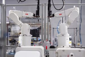ABB roboti
