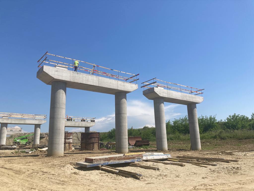 autostrada-picioare-pod