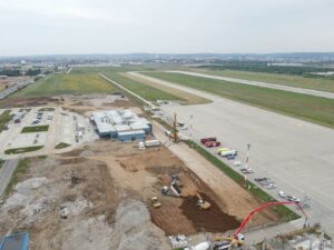 terminal aeroport Oradea