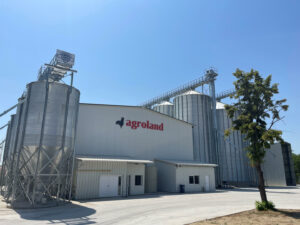 Agroland fabrica furaje