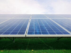 parc solar, panouri solare, panouri fotovoltaice