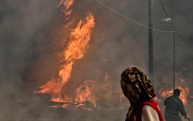 incendiu grecia