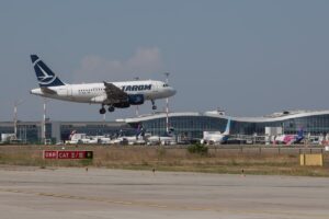 Tarom, avion