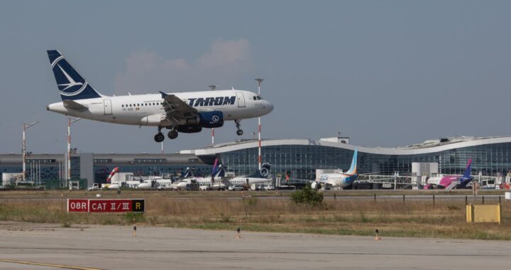 Tarom, avion