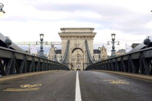 budapesta podul buda