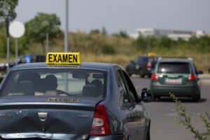 scoala de soferi examen