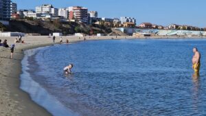 plaja constanta mamaia marea neagra